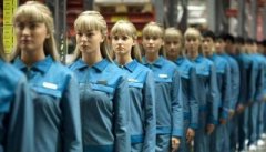 正在人类伦理方面机械人的呈现也是某一方面的